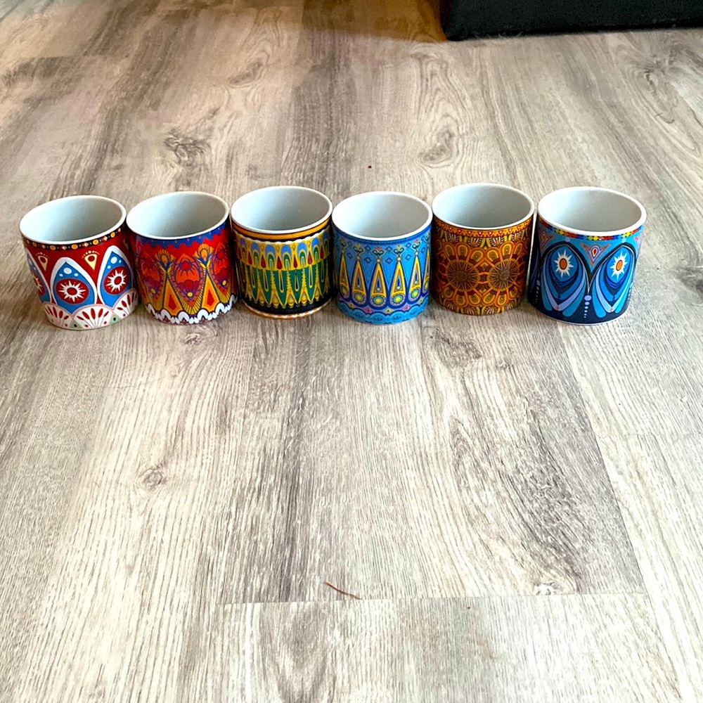 Ceramic mandala planters